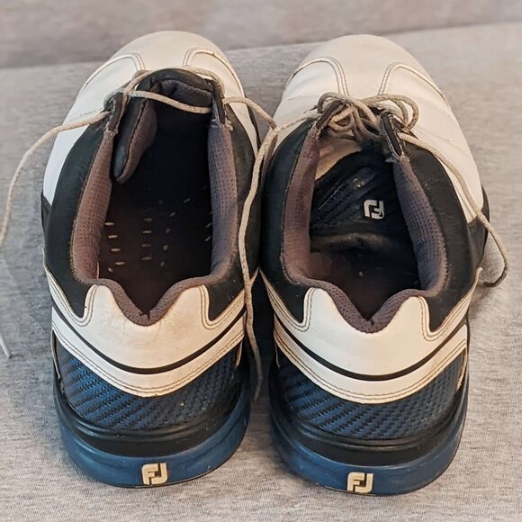 FootJoy Flex Zone 53139 Men's Golf Cleats Shoes Size 10.5 W - Picture 2 of 7